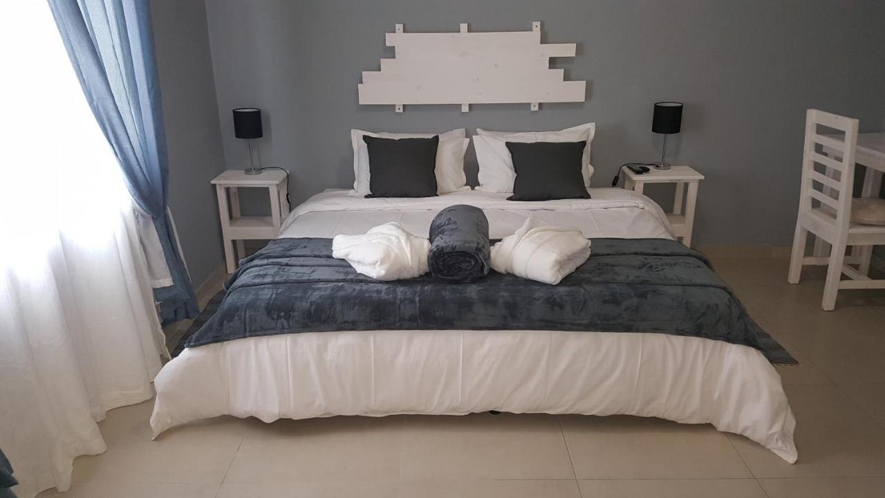 Bella Luna Bed And Breakfast Walvis Bay Exterior foto